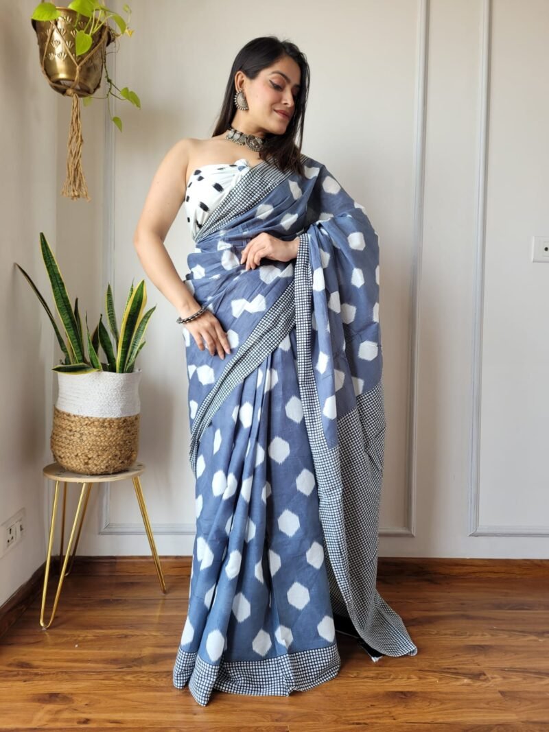 Blue Cotton Saree Mulmul with Dot Design Ikkat Print