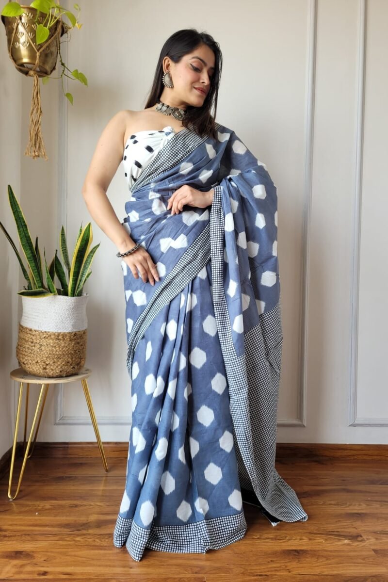 Blue Cotton Saree Mulmul with Dot Design Ikkat Print