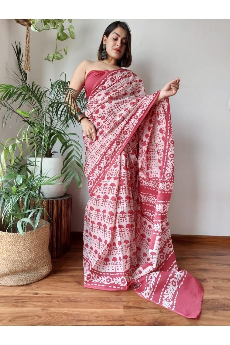 Pink Mul Cotton Batik Saree with umbrella Batik Print
